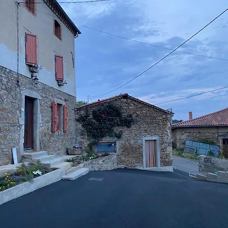Chez Phil Et Marie Pralong